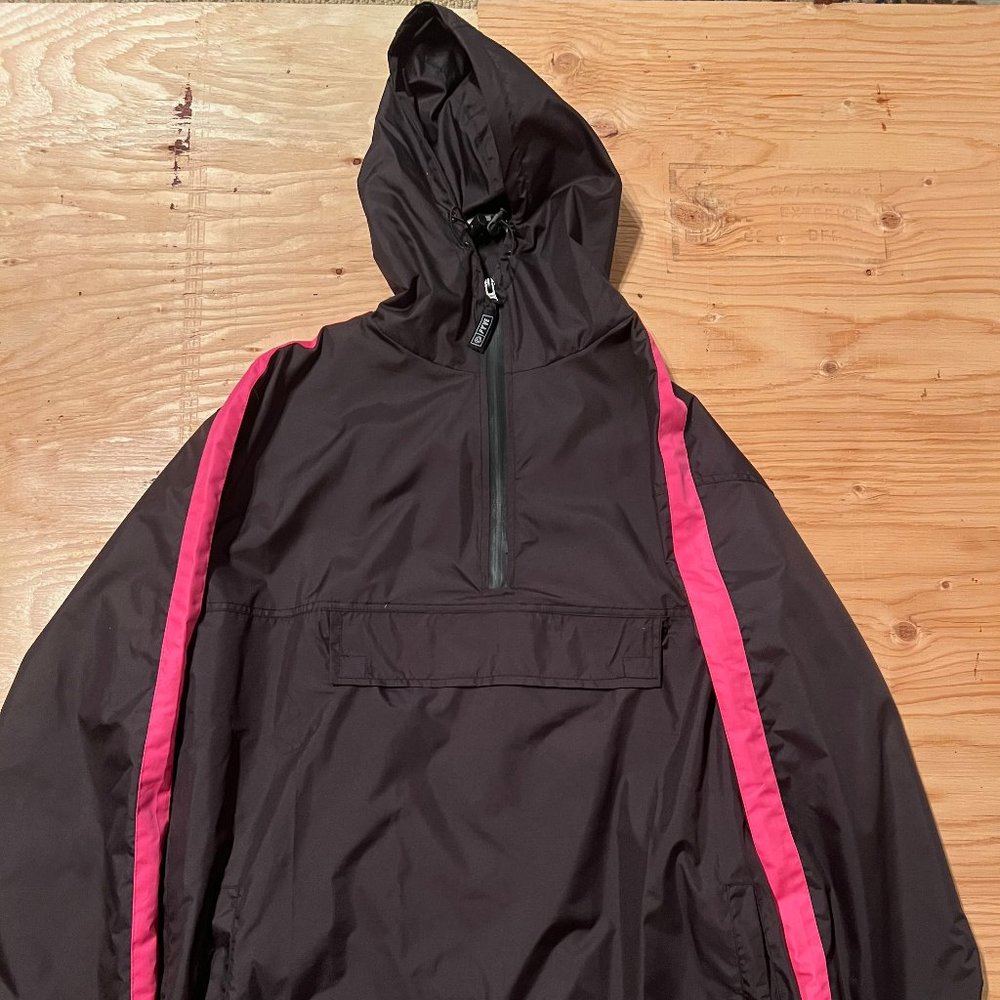 FYVE Jacket - Black and Pink